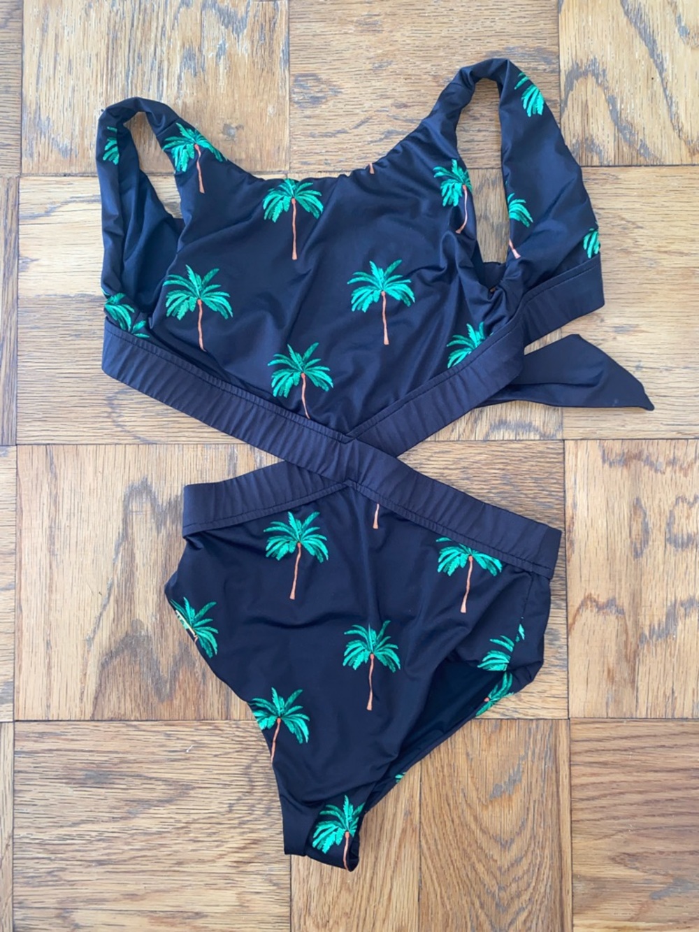 One-Piece Cut out Swim suit